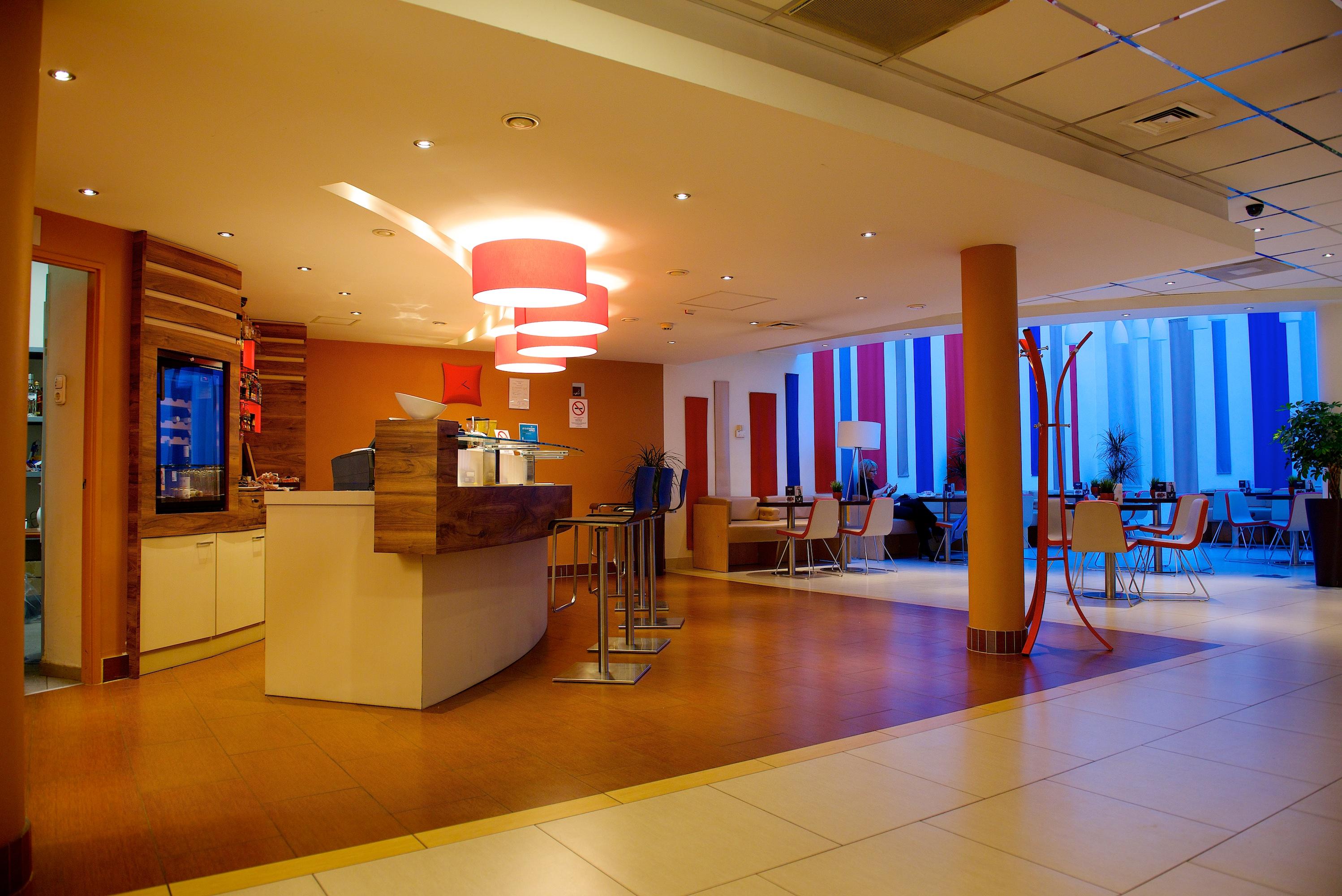 Ibis Budapest Centrum Exterior photo